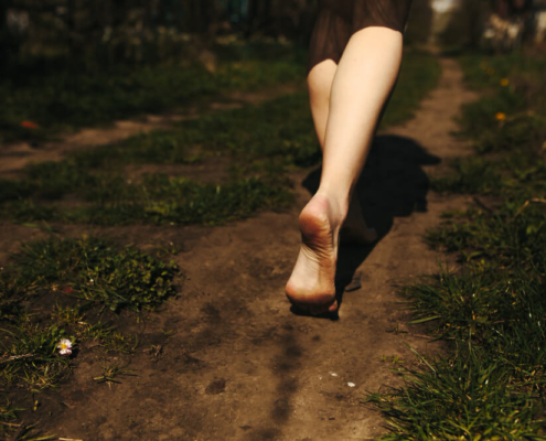 correr descalzo pros y contras